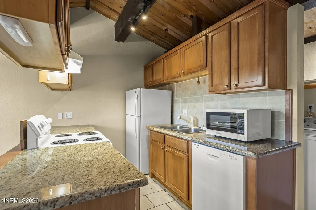702 College Incline Village NV 89451
