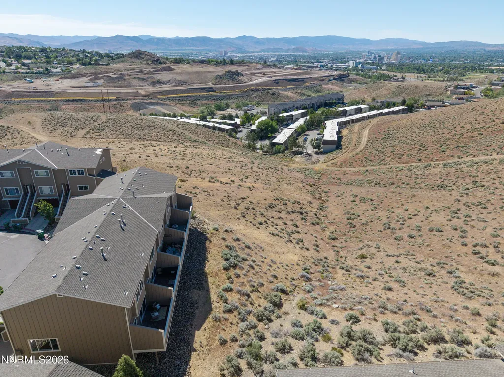 4047 Anthony James Reno NV 89503