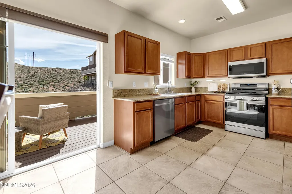 4047 Anthony James Reno NV 89503