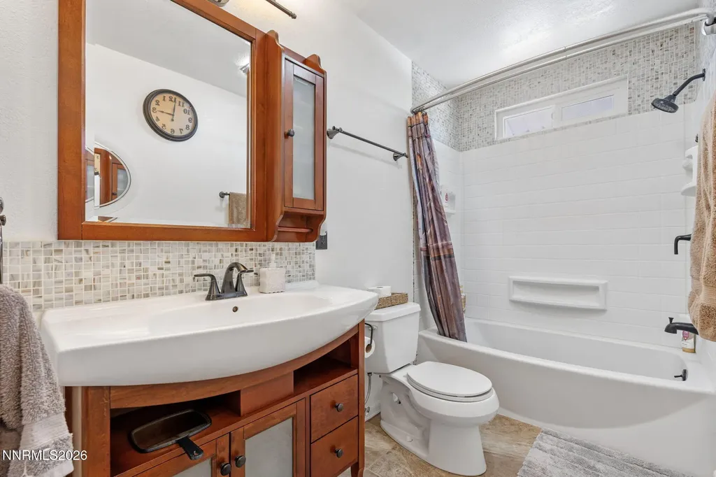 8195 Blackfoot Reno NV 89506