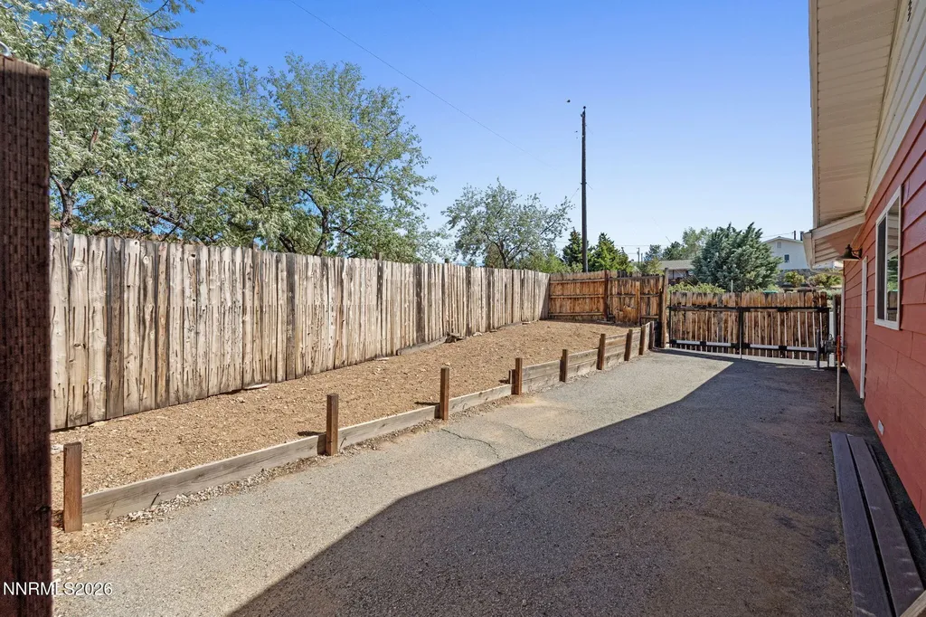 8195 Blackfoot Reno NV 89506