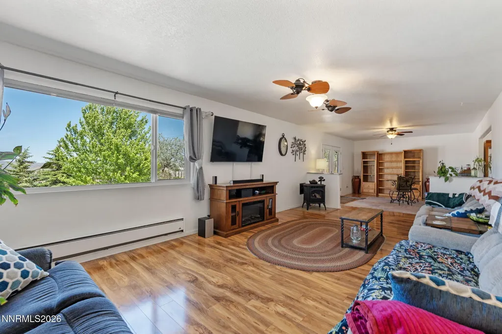 8195 Blackfoot Reno NV 89506