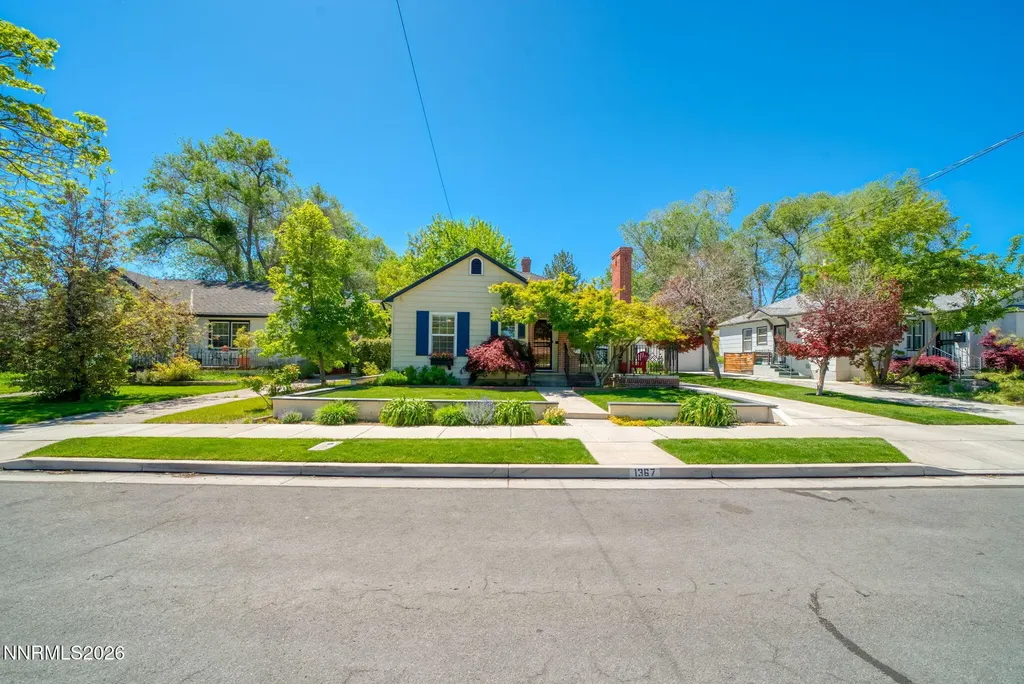 1367 Gordon Reno NV 89509