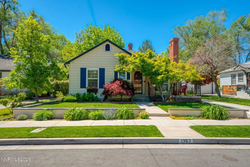 1367 Gordon Reno NV 89509