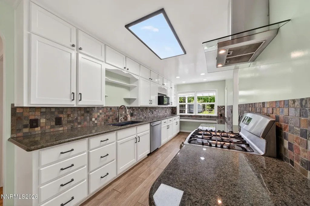 1367 Gordon Reno NV 89509