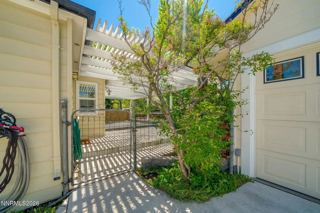 1367 Gordon Reno NV 89509