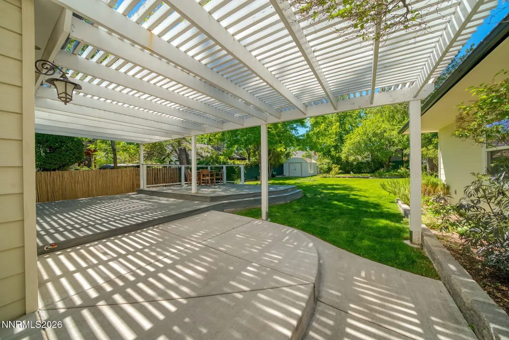 1367 Gordon Reno NV 89509