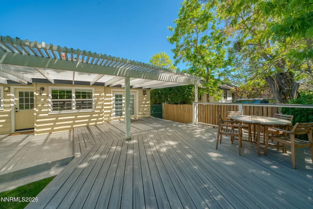 1367 Gordon Reno NV 89509