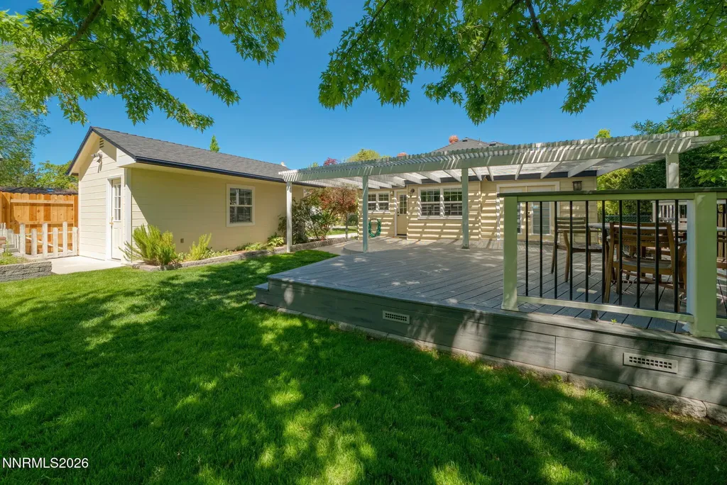 1367 Gordon Reno NV 89509