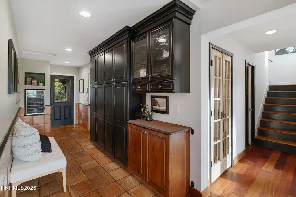 3475 Southampton Reno NV 89509