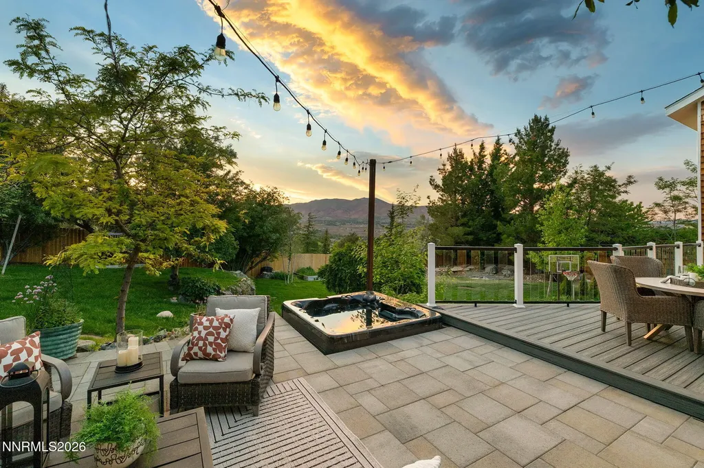 3475 Southampton Reno NV 89509