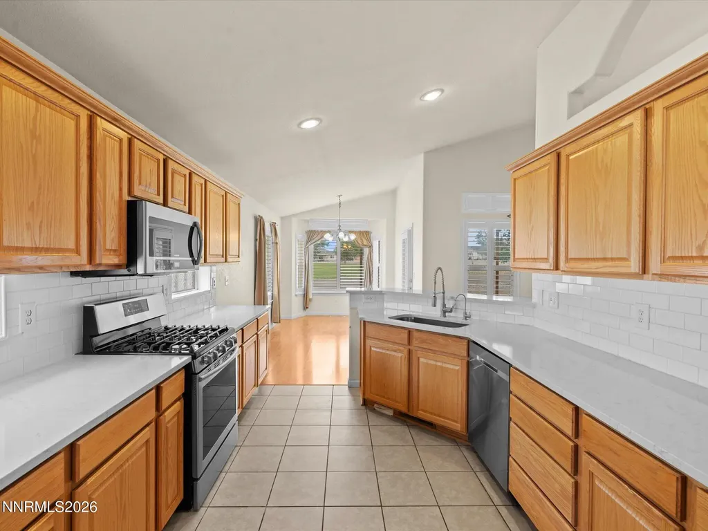 1122 Dixie Fernley NV 89408