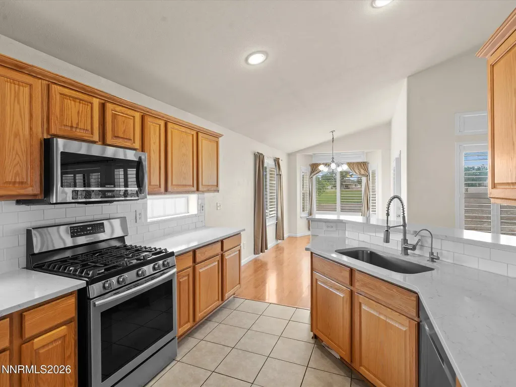 1122 Dixie Fernley NV 89408