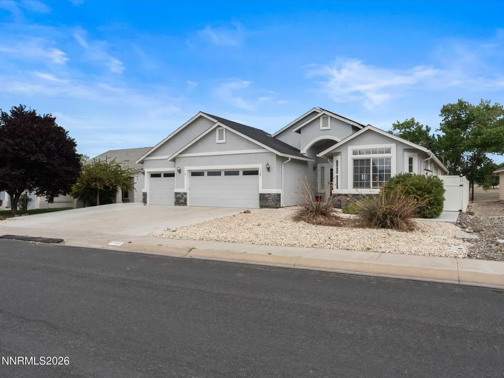 1122 Dixie Fernley NV 89408