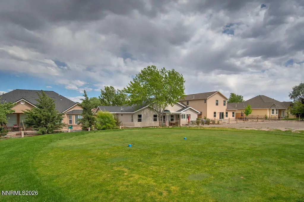 413 Dog Leg Fernley NV 89408