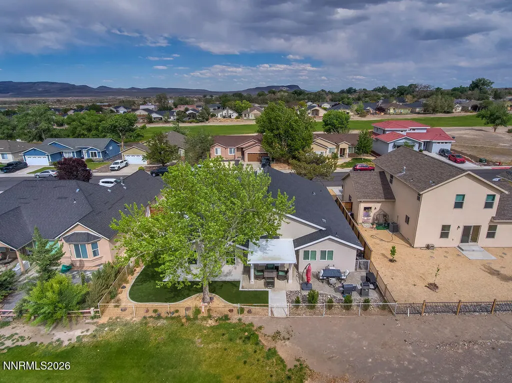 413 Dog Leg Fernley NV 89408