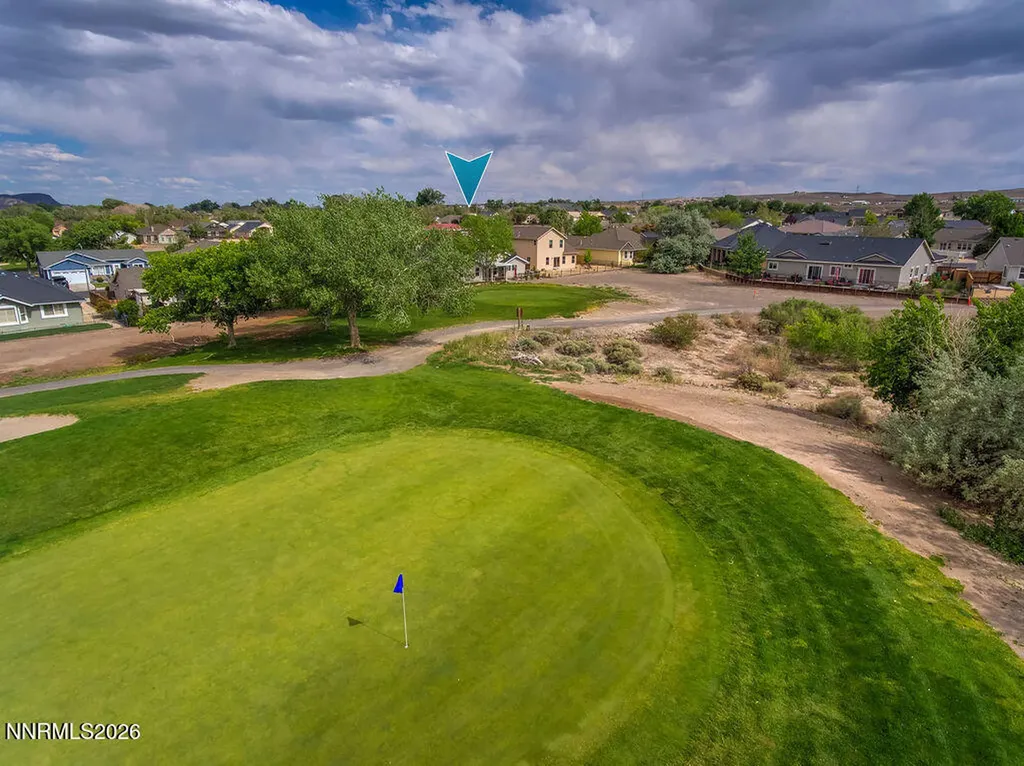 413 Dog Leg Fernley NV 89408