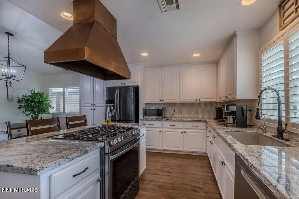 413 Dog Leg Fernley NV 89408