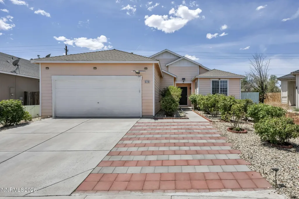570 Sunrise Fernley NV 89408