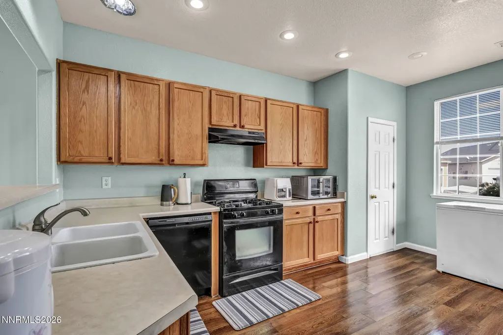 570 Sunrise Fernley NV 89408