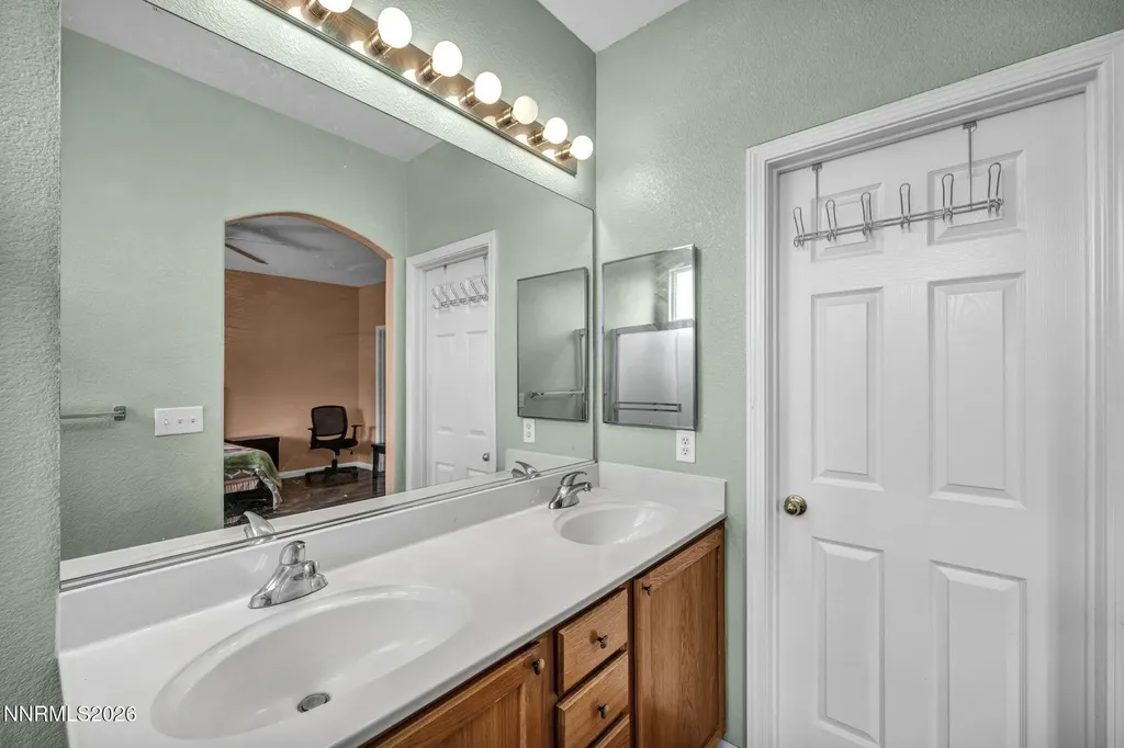 570 Sunrise Fernley NV 89408