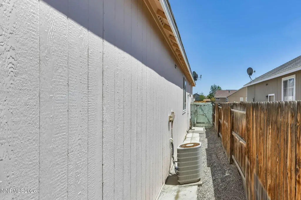 570 Sunrise Fernley NV 89408