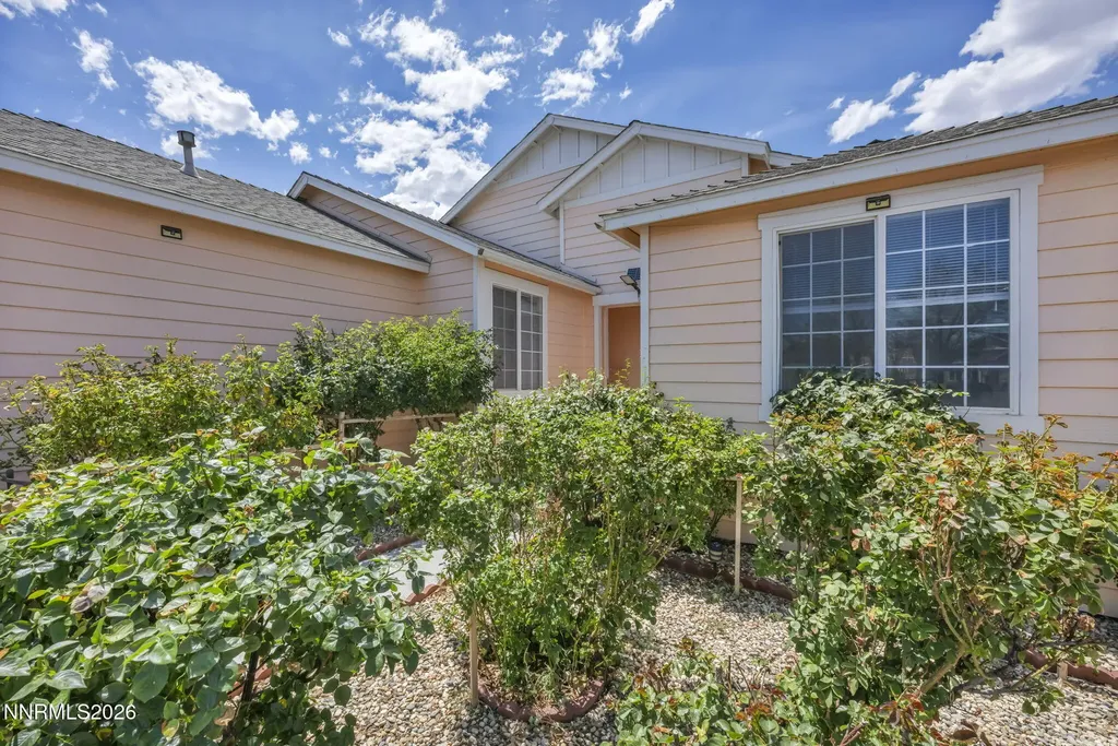 570 Sunrise Fernley NV 89408