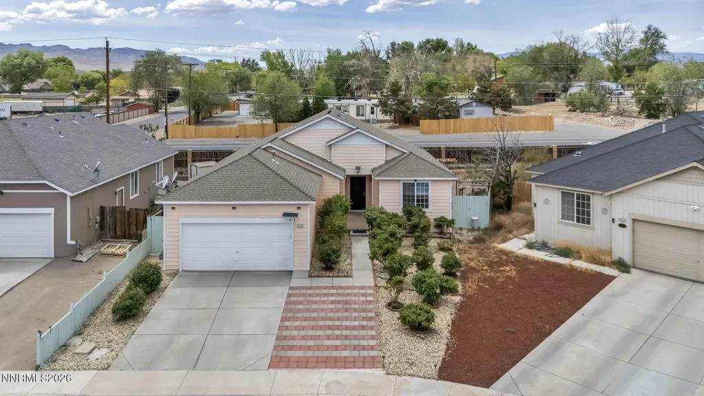 570 Sunrise Fernley NV 89408