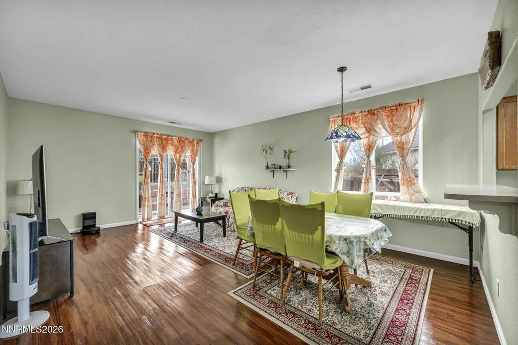 570 Sunrise Fernley NV 89408