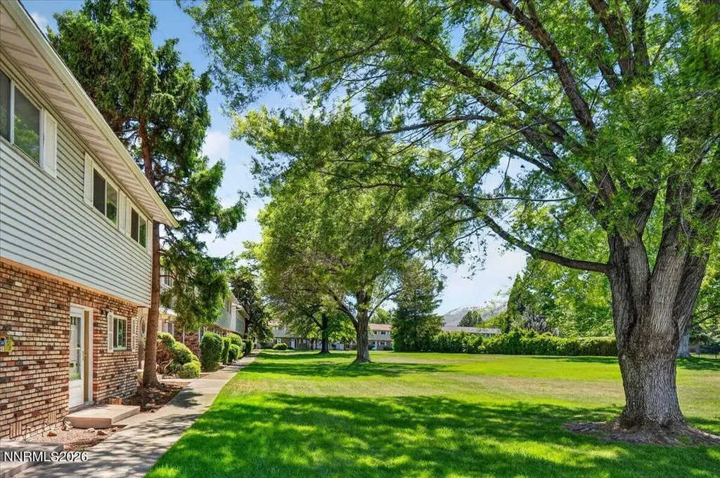 106 Smithridge Reno NV 89502