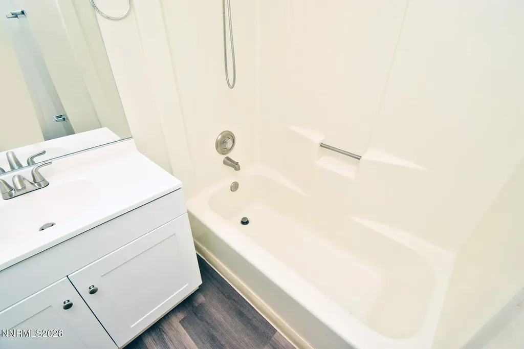 1533 Long Carson City NV 89706