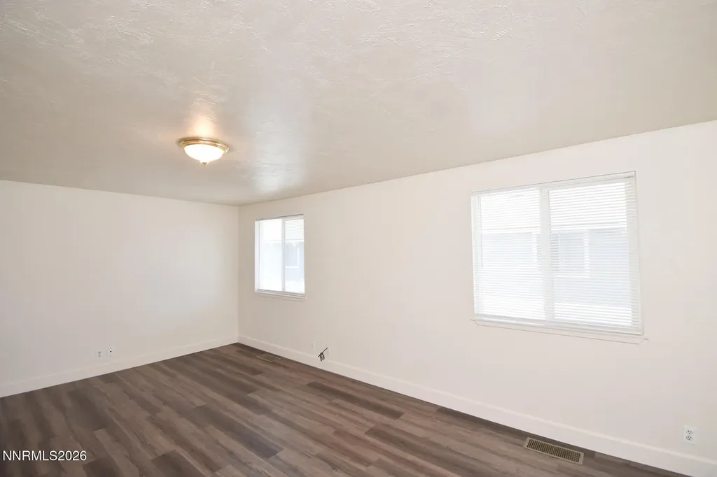 1533 Long Carson City NV 89706