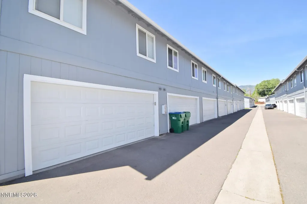1533 Long Carson City NV 89706