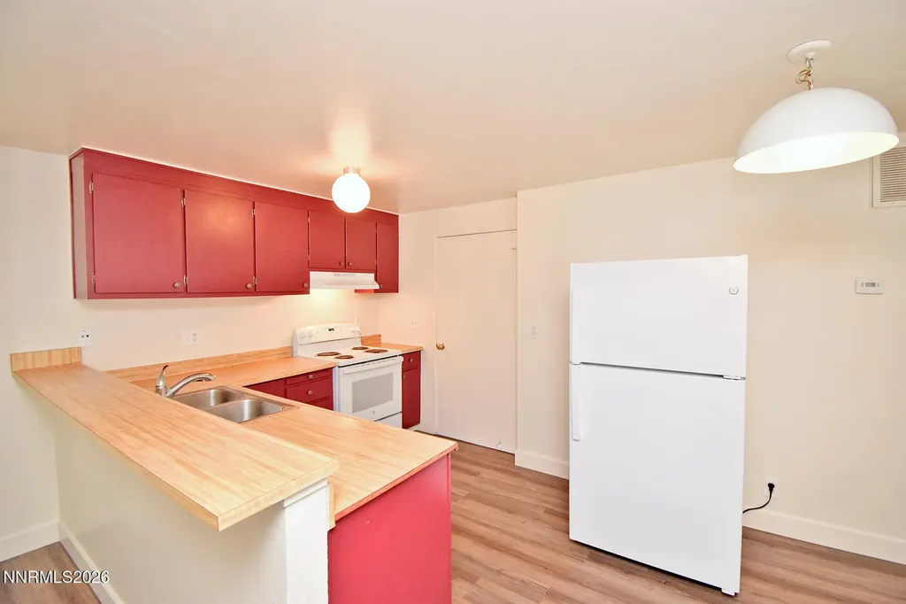 1533 Long Carson City NV 89706