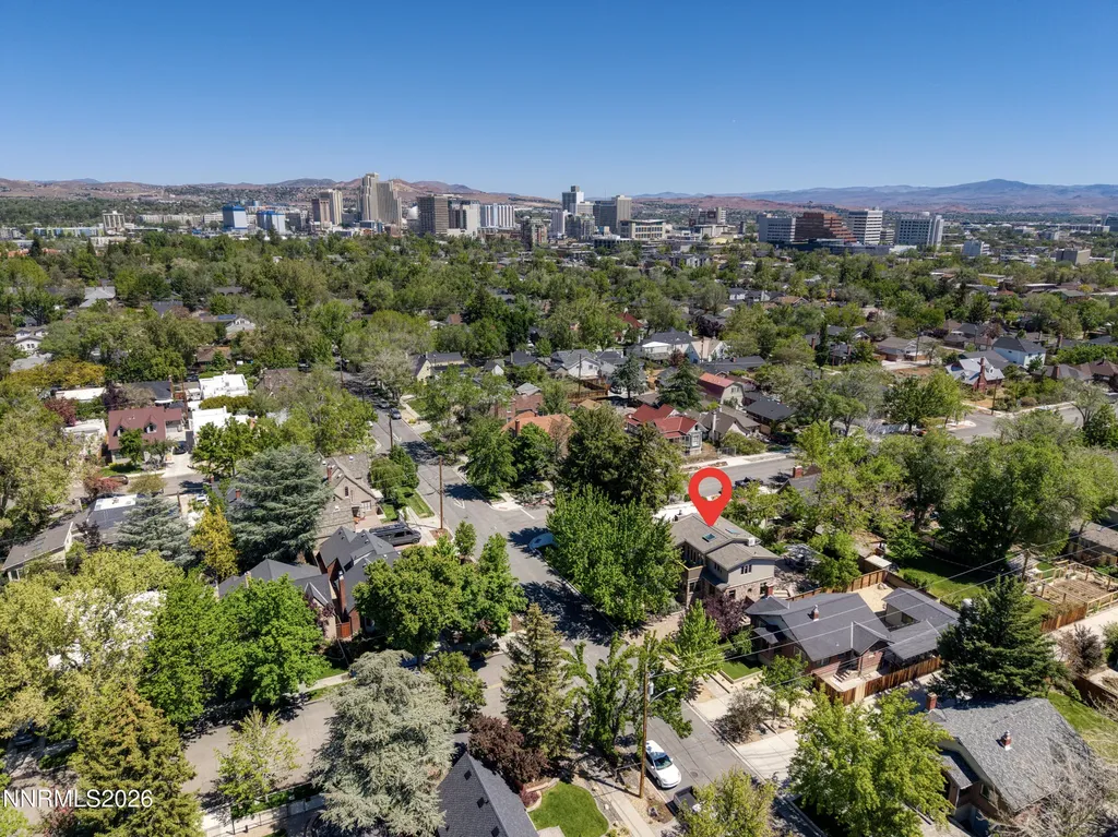 912 Nixon Reno NV 89509