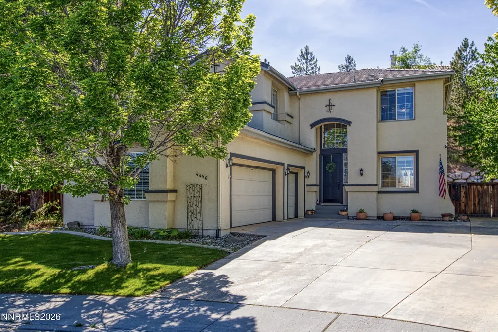 4456 Kings Peak Sparks NV 89436