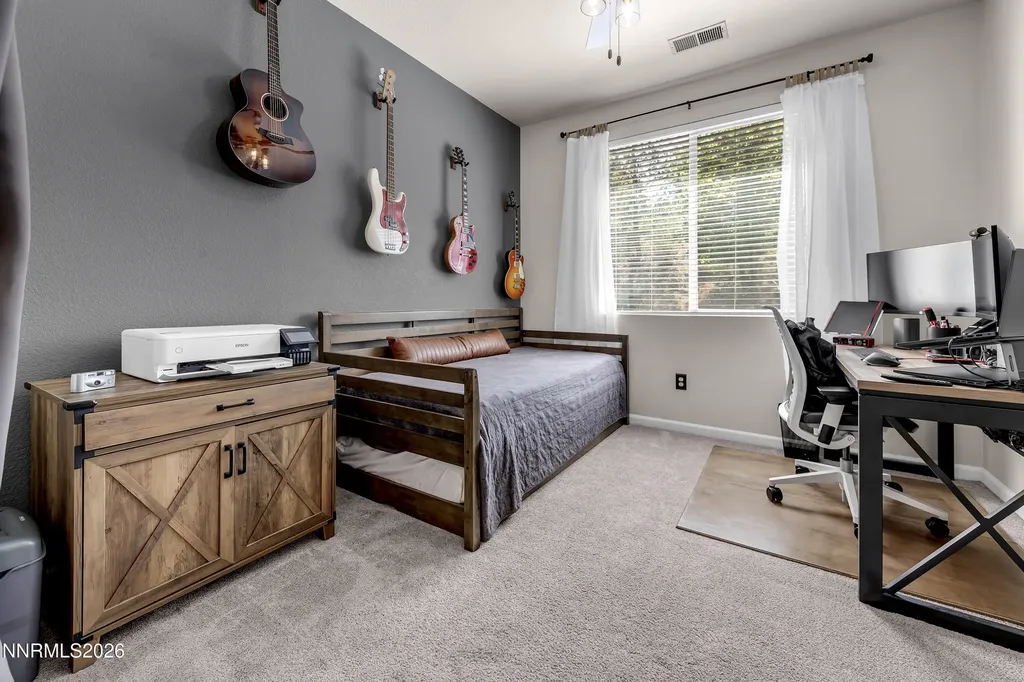 4456 Kings Peak Sparks NV 89436