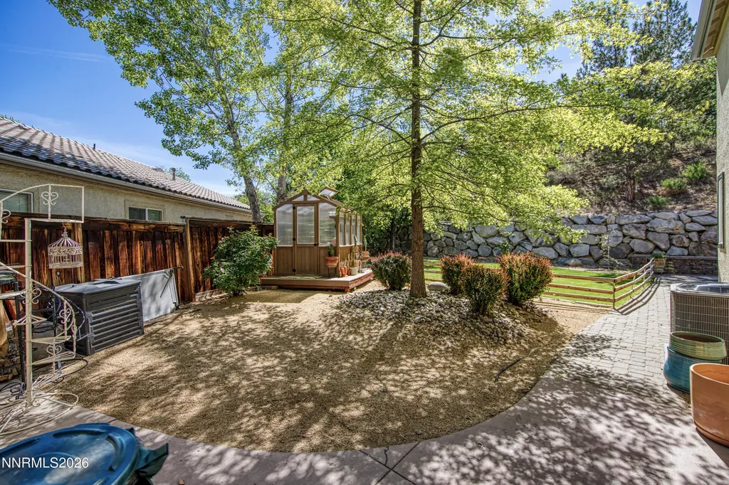 4456 Kings Peak Sparks NV 89436