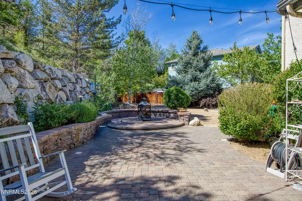 4456 Kings Peak Sparks NV 89436