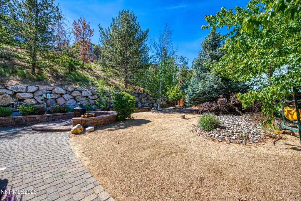 4456 Kings Peak Sparks NV 89436