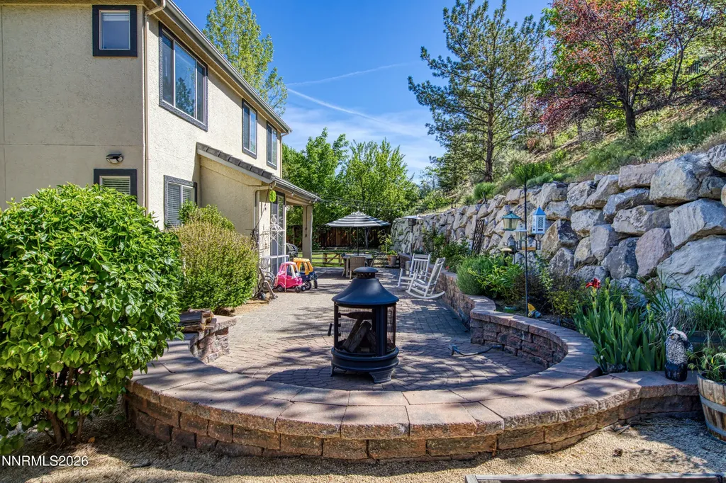 4456 Kings Peak Sparks NV 89436