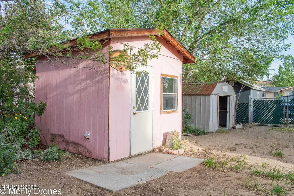 408 Gepford Sun Valley NV 89433