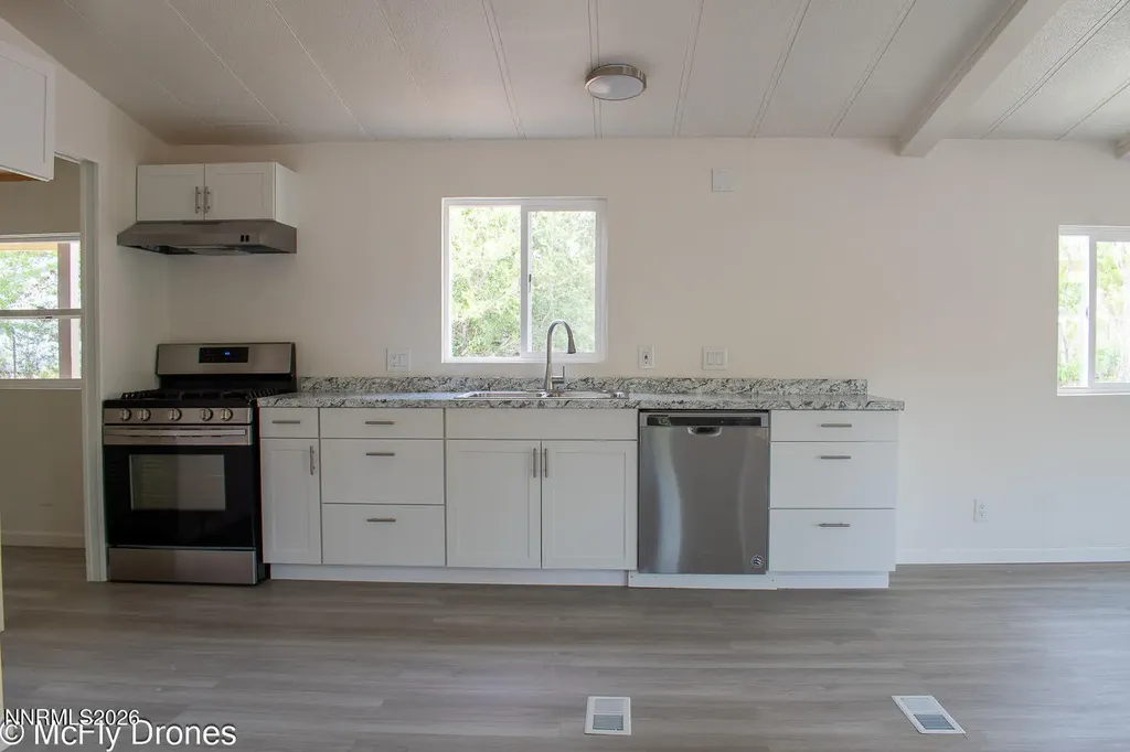 408 Gepford Sun Valley NV 89433