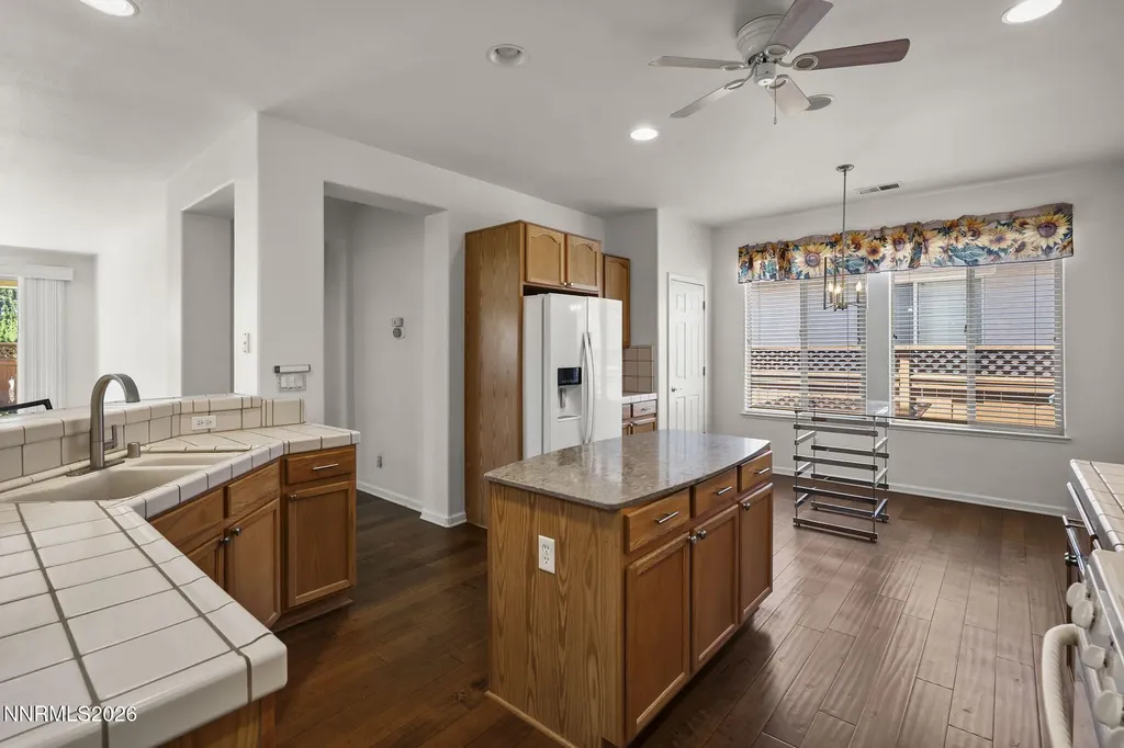 2209 Avella Sparks NV 89434