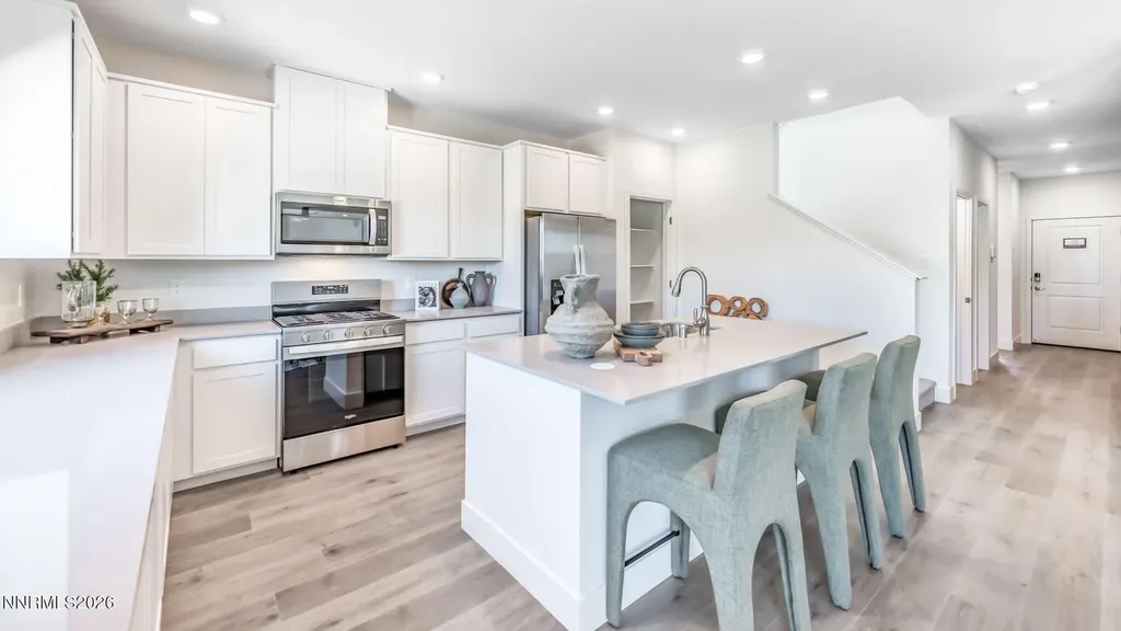 655 Fraser Dayton NV 89403