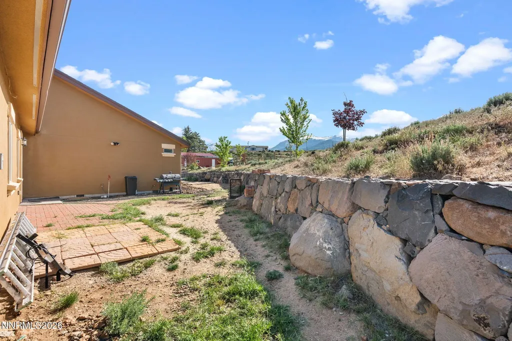 5764 Carl Drive Reno NV 89511