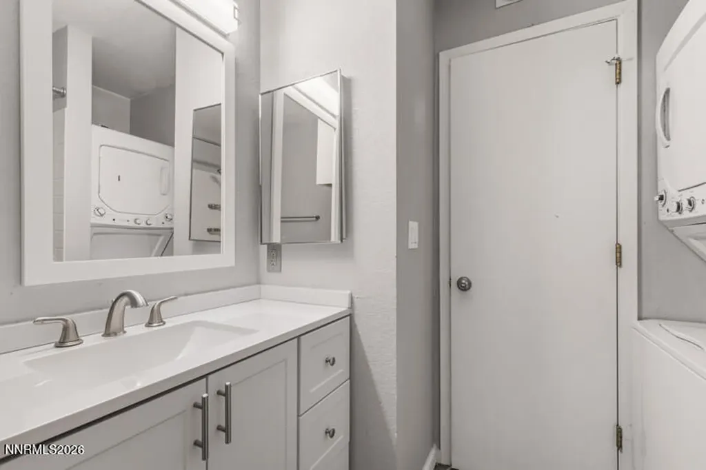 4496 Matich Reno NV 89502