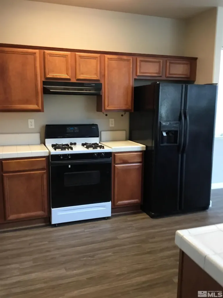 6282 Black Cinder Sparks NV 89436