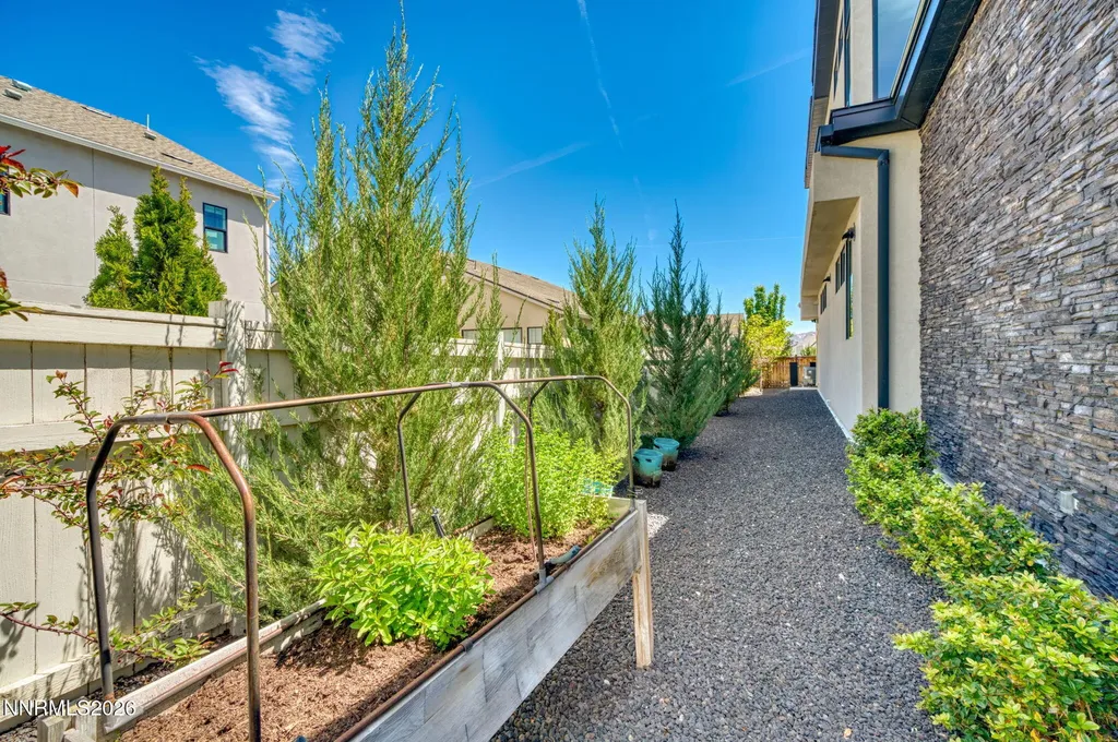 6141 Triple Crown Reno NV 89509