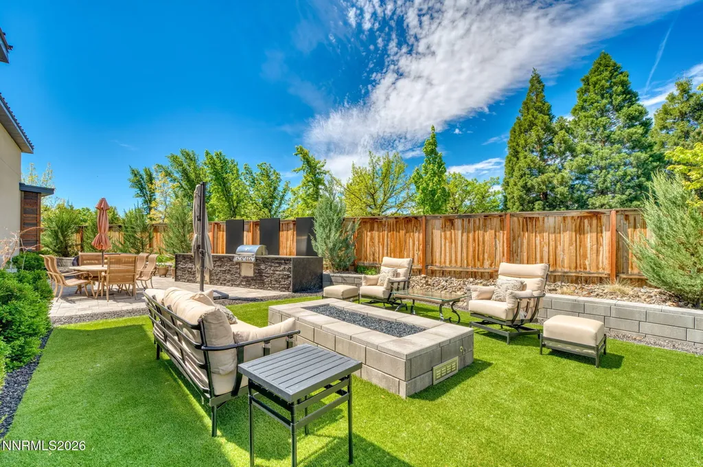 6141 Triple Crown Reno NV 89509